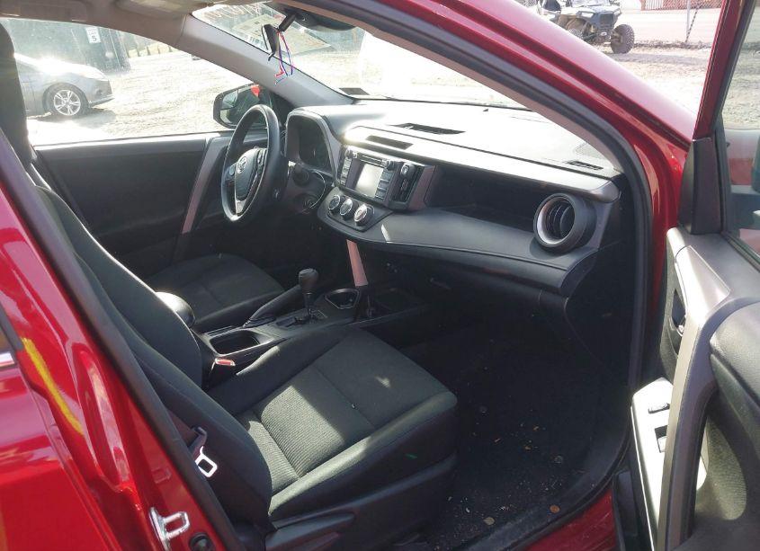 Photo 5 of 2018 Toyota Rav4 LE (VIN 2T3BFREV9JW729272)