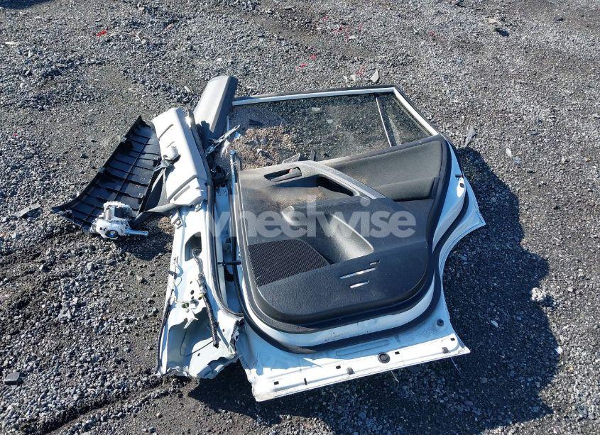 Photo 11 of 2018 Toyota Rav4 LE (VIN 2T3BFREV9JW846981)