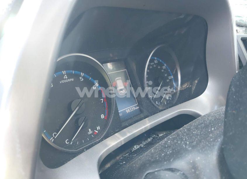 Photo 15 of 2018 Toyota Rav4 LE (VIN 2T3BFREV9JW846981)