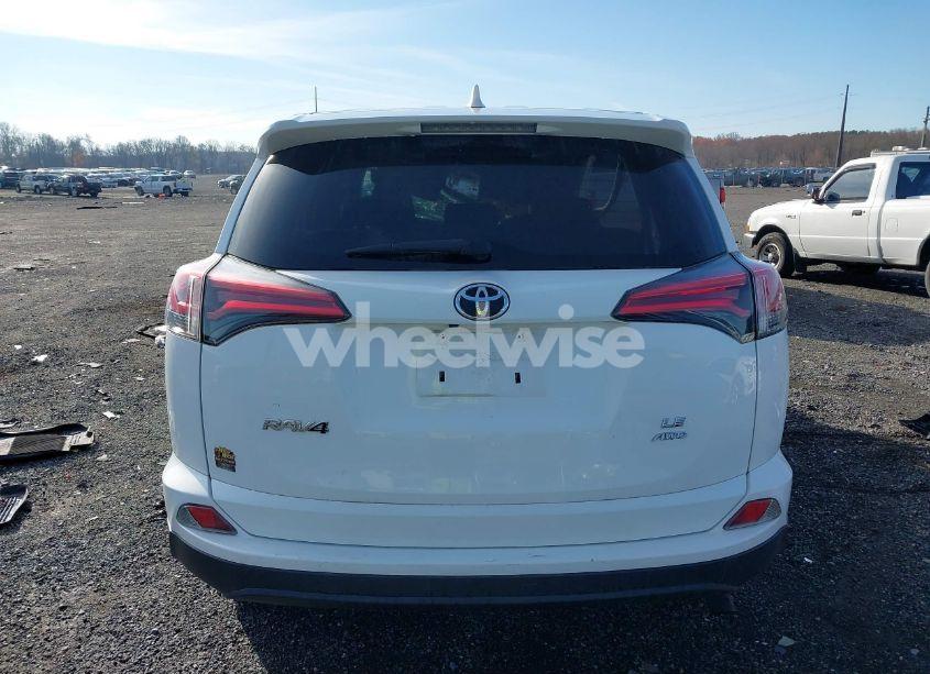 Photo 16 of 2018 Toyota Rav4 LE (VIN 2T3BFREV9JW846981)