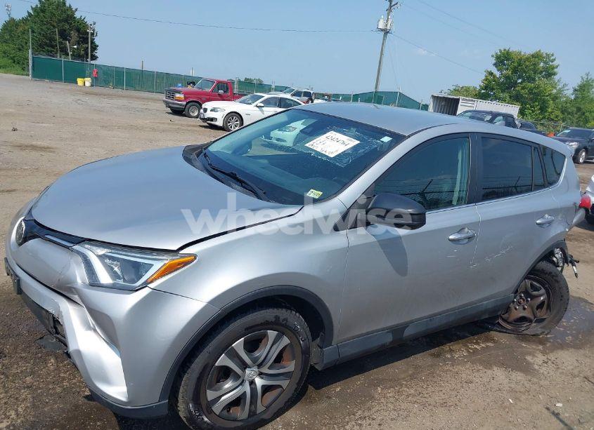 Photo 15 of 2018 Toyota Rav4 LE (VIN 2T3BFREV9JW854823)