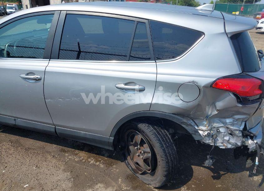 Photo 18 of 2018 Toyota Rav4 LE (VIN 2T3BFREV9JW854823)