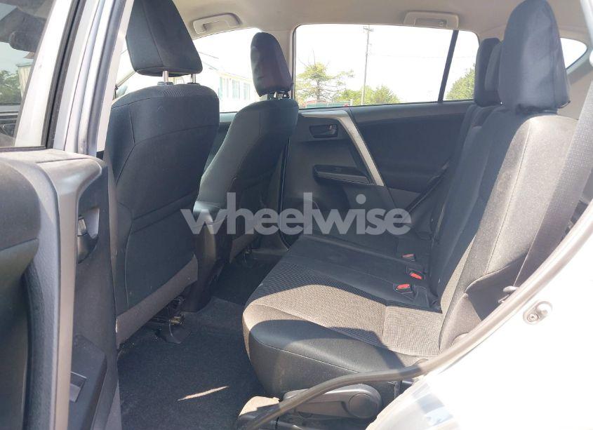 Photo 8 of 2018 Toyota Rav4 LE (VIN 2T3BFREV9JW854823)