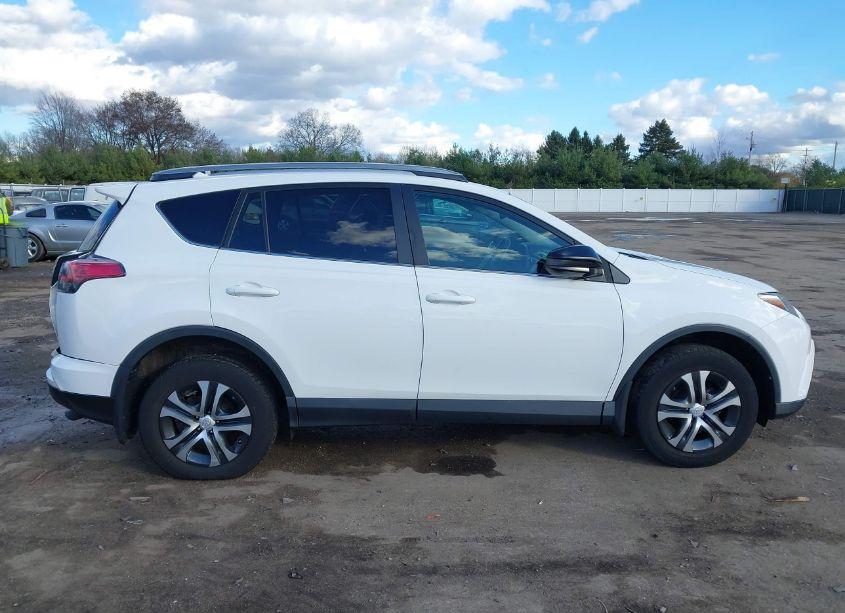 Photo 13 of 2018 Toyota Rav4 LE (VIN 2T3BFREV9JW856927)