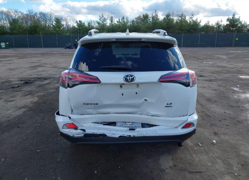 Photo 16 of 2018 Toyota Rav4 LE (VIN 2T3BFREV9JW856927)