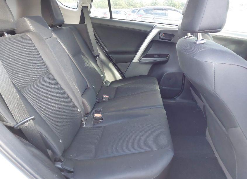 Photo 8 of 2018 Toyota Rav4 LE (VIN 2T3BFREV9JW856927)