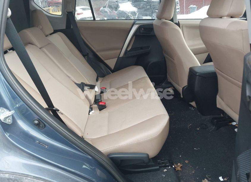 Photo 8 of 2013 Toyota Rav4 LE (VIN 2T3BFREVXDW103931)