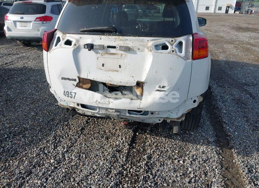 Photo 6 of 2015 Toyota Rav4 LE (VIN 2T3BFREVXFW304957)