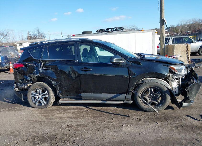 Photo 13 of 2016 Toyota Rav4 LE (VIN 2T3BFREVXGW438840)