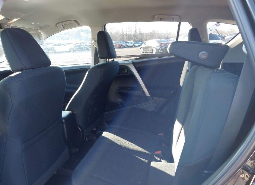 Photo 8 of 2016 Toyota Rav4 LE (VIN 2T3BFREVXGW438840)