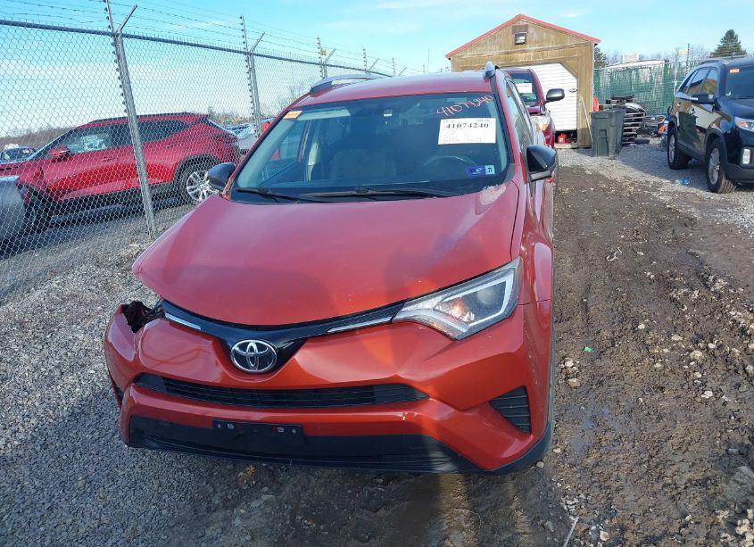Photo 12 of 2016 Toyota Rav4 LE (VIN 2T3BFREVXGW439292)