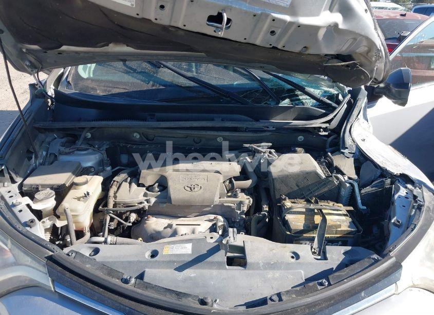 Photo 10 of 2016 Toyota Rav4 LE (VIN 2T3BFREVXGW451572)