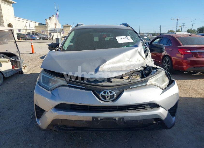 Photo 12 of 2016 Toyota Rav4 LE (VIN 2T3BFREVXGW451572)