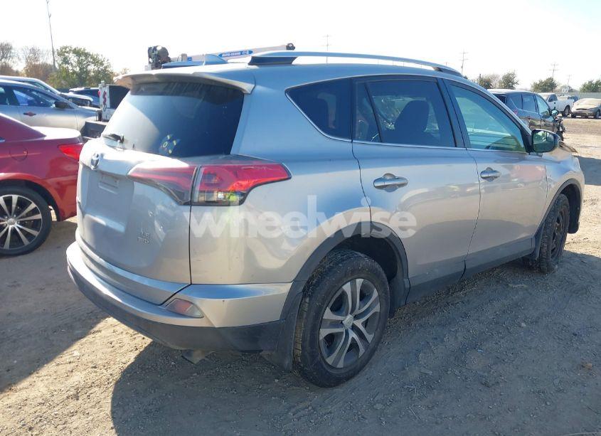 Photo 4 of 2016 Toyota Rav4 LE (VIN 2T3BFREVXGW451572)
