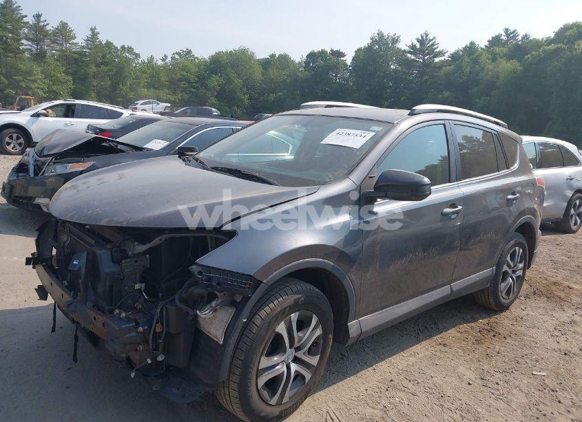 Photo 2 of 2016 Toyota Rav4 LE (VIN 2T3BFREVXGW471790)