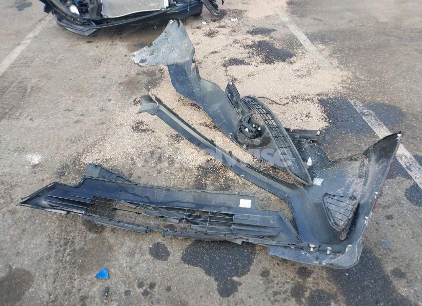 Photo 12 of 2018 Toyota Rav4 LE (VIN 2T3BFREVXJW755637)