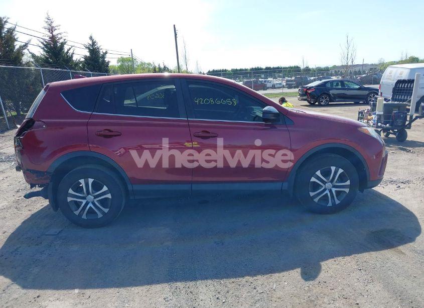 Photo 12 of 2018 Toyota Rav4 LE (VIN 2T3BFREVXJW767609)