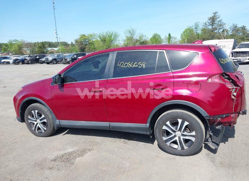 Photo 13 of 2018 Toyota Rav4 LE (VIN 2T3BFREVXJW767609)