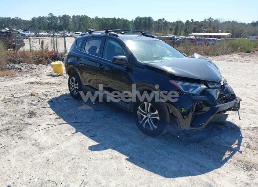 2018 Toyota Rav4 LE (VIN 2T3BFREVXJW805128) main photo