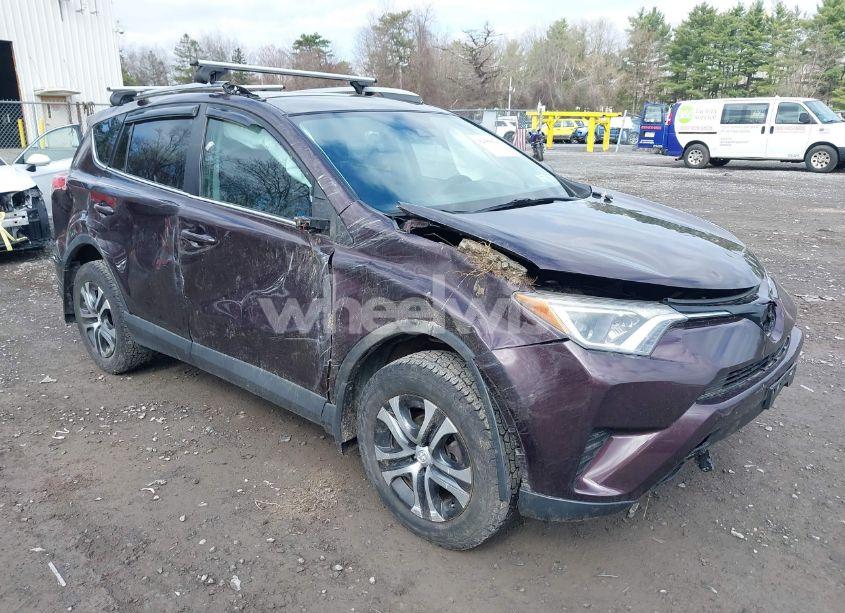 Photo 6 of 2018 Toyota Rav4 LE (VIN 2T3BFREVXJW833320)