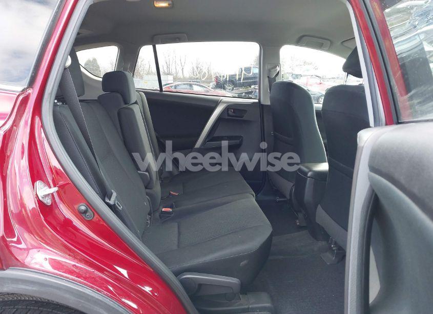 Photo 8 of 2018 Toyota Rav4 LE (VIN 2T3BFREVXJW852515)