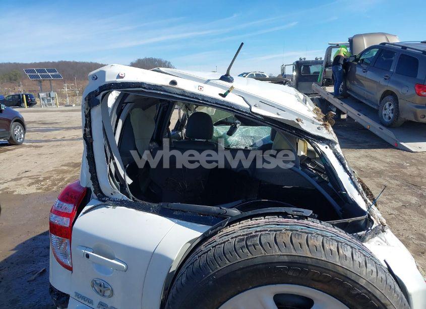 Photo 15 of 2009 Toyota Rav4 LIMITED (VIN 2T3BK31V19W011175)