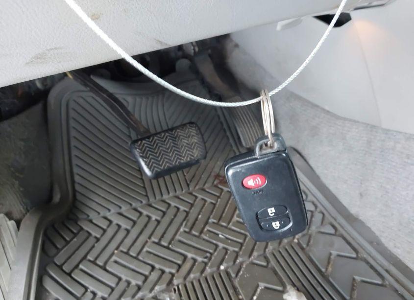 Photo 11 of 2009 Toyota Rav4 LIMITED (VIN 2T3BK31V49W008142)