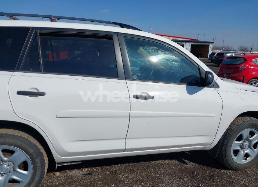 Photo 13 of 2012 Toyota Rav4 BASE V6 (VIN 2T3BK4DV7CW078033)