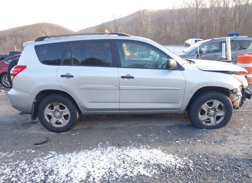 Photo 14 of 2010 Toyota Rav4 BASE V6 (VIN 2T3BK4DV8AW021031)