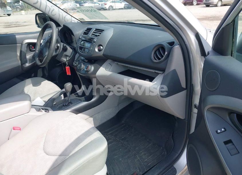 Photo 5 of 2010 Toyota Rav4 BASE V6 (VIN 2T3BK4DV8AW030893)