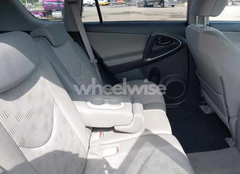 Photo 8 of 2010 Toyota Rav4 BASE V6 (VIN 2T3BK4DV8AW030893)