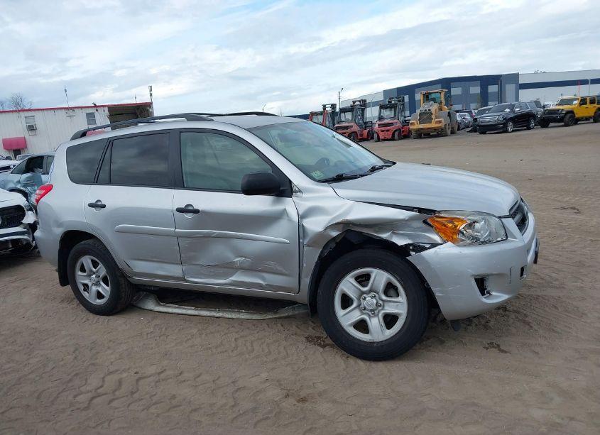 Photo 13 of 2011 Toyota Rav4 BASE V6 (VIN 2T3BK4DV8BW038560)