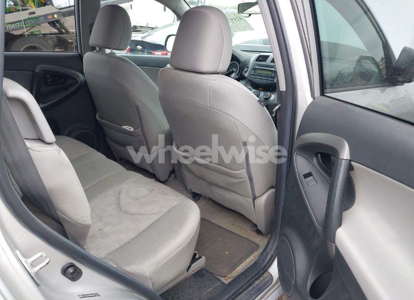 Photo 8 of 2012 Toyota Rav4 BASE V6 (VIN 2T3BK4DV8CW079112)