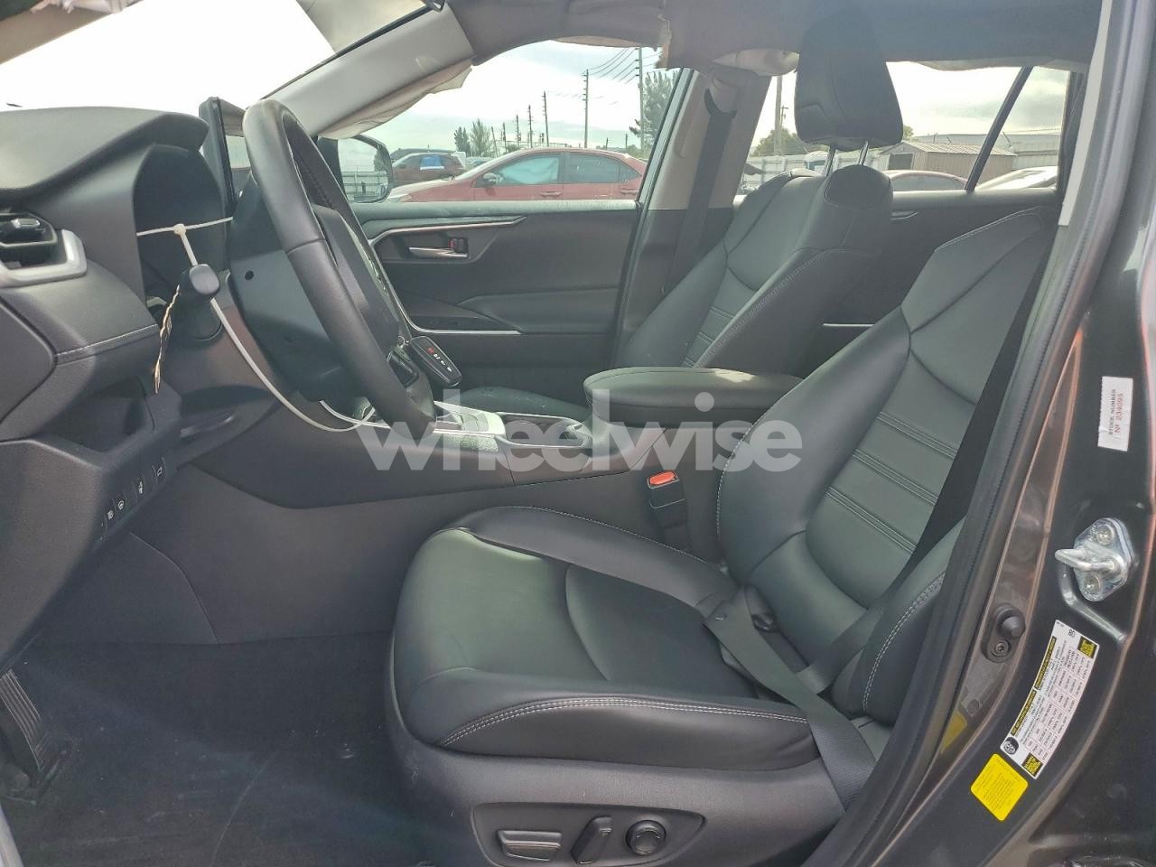 Photo 7 of 2023 TOYOTA RAV4 XLE PREMIUM (VIN 2T3C1RFV0PC236060)