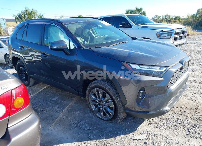 2023 Toyota Rav4 XLE PREMIUM (VIN 2T3C1RFV0PC243428) main photo