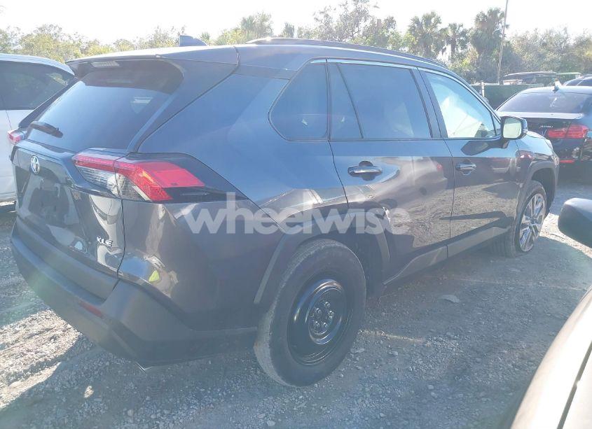 Photo 4 of 2023 Toyota Rav4 XLE PREMIUM (VIN 2T3C1RFV0PC243428)