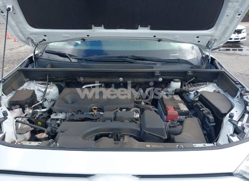 Photo 10 of 2023 Toyota Rav4 XLE PREMIUM (VIN 2T3C1RFV0PW280347)