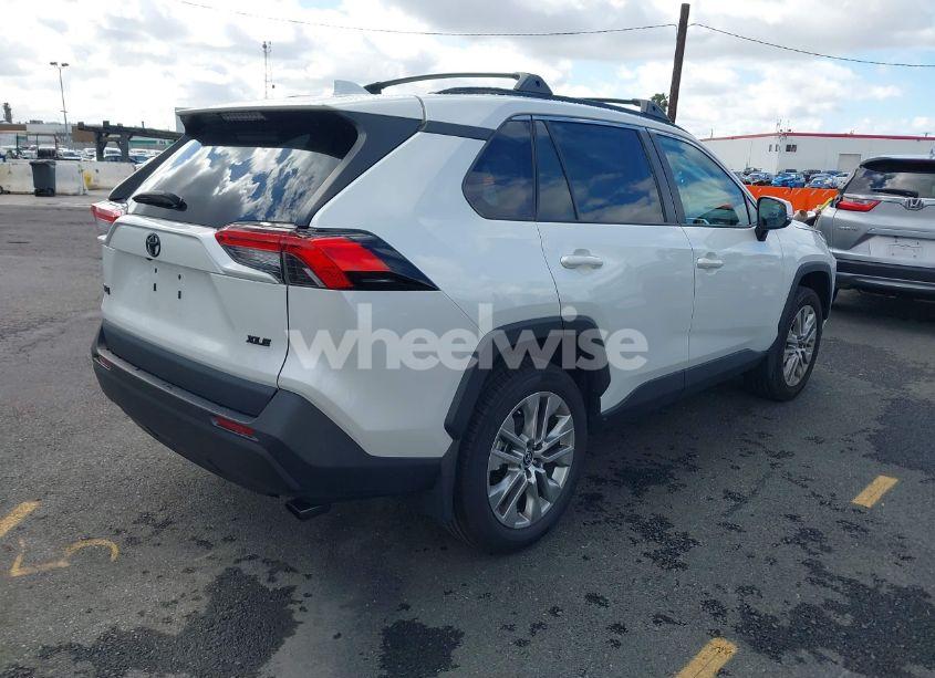 Photo 4 of 2023 Toyota Rav4 XLE PREMIUM (VIN 2T3C1RFV0PW280347)