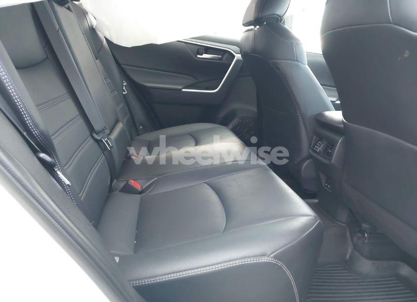 Photo 8 of 2023 Toyota Rav4 XLE PREMIUM (VIN 2T3C1RFV0PW280347)