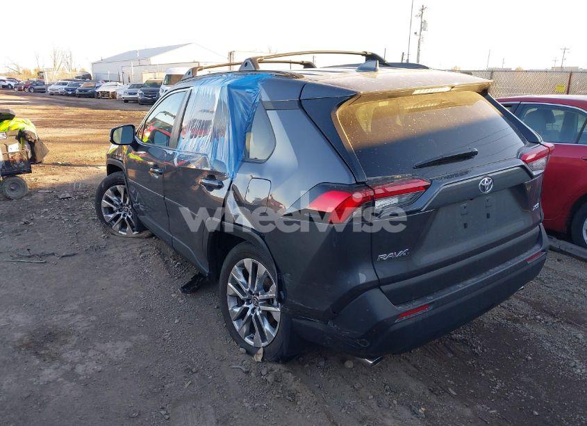 Photo 3 of 2024 Toyota Rav4 XLE PREMIUM (VIN 2T3C1RFV0RC284001)