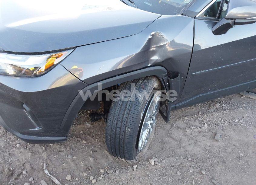 Photo 6 of 2024 Toyota Rav4 XLE PREMIUM (VIN 2T3C1RFV0RC284001)