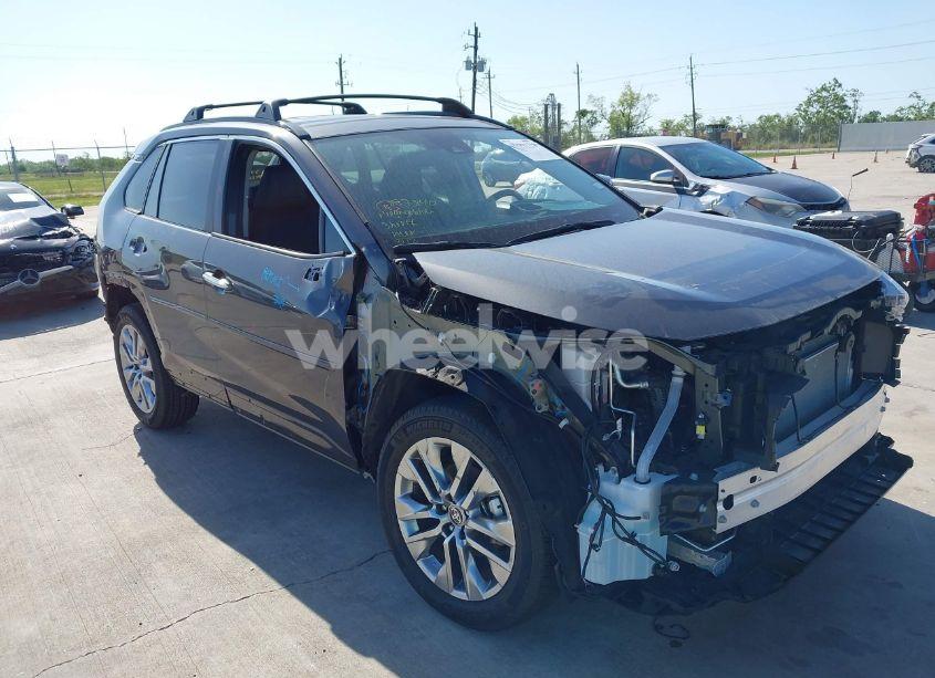 2024 Toyota Rav4 XLE PREMIUM (VIN 2T3C1RFV0RW342137) main photo