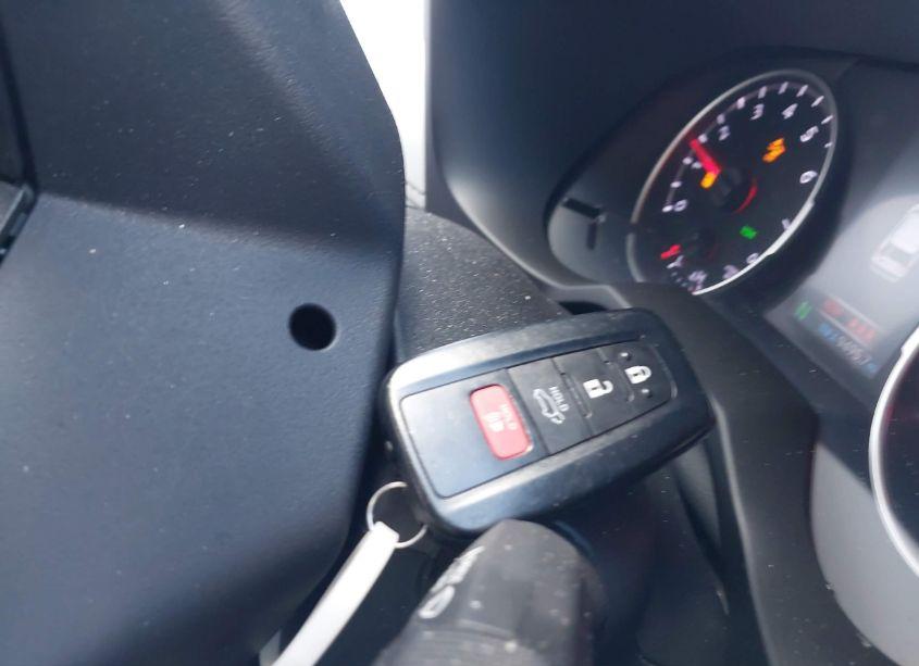 Photo 11 of 2019 Toyota Rav4 XLE PREMIUM (VIN 2T3C1RFV1KW054021)