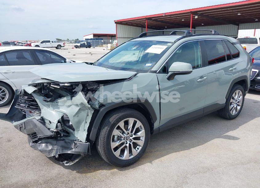 Photo 2 of 2020 Toyota Rav4 XLE PREMIUM (VIN 2T3C1RFV1LW074366)