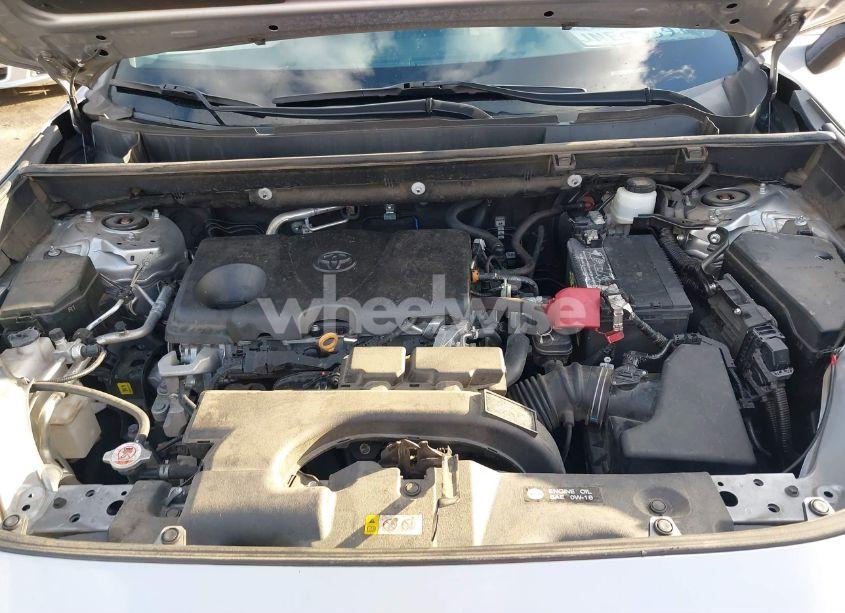 Photo 10 of 2021 Toyota Rav4 XLE PREMIUM (VIN 2T3C1RFV1MC113945)