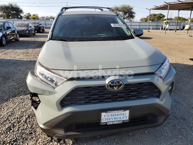 Photo 8 of 2021 TOYOTA RAV4 XLE PREMIUM (VIN 2T3C1RFV1MW169236)