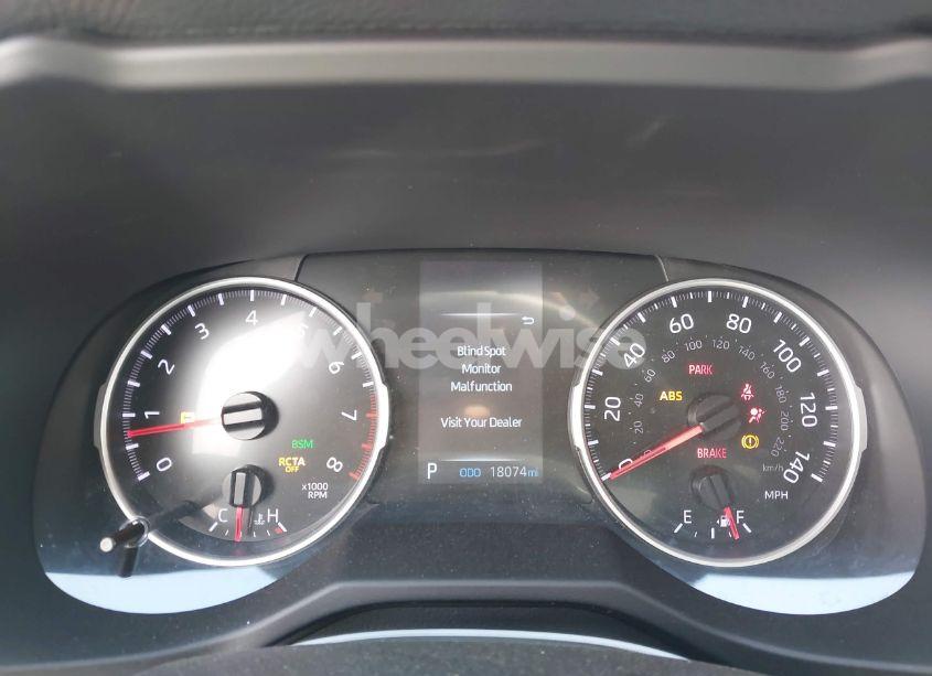 Photo 7 of 2022 Toyota Rav4 XLE PREMIUM (VIN 2T3C1RFV1NW202494)