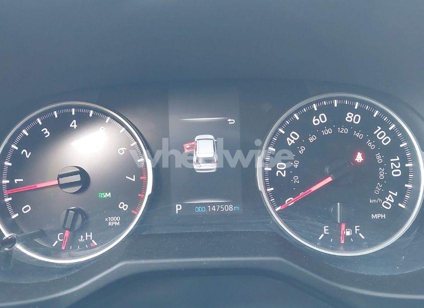 Photo 7 of 2022 Toyota Rav4 XLE PREMIUM (VIN 2T3C1RFV1NW235608)