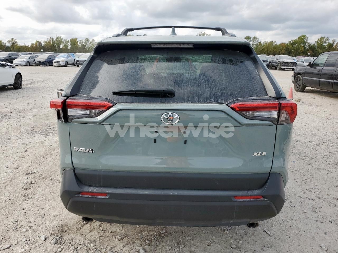 Photo 6 of 2023 TOYOTA RAV4 XLE PREMIUM (VIN 2T3C1RFV1PW290434)