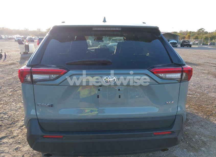 Photo 16 of 2023 Toyota Rav4 XLE PREMIUM (VIN 2T3C1RFV1PW293706)